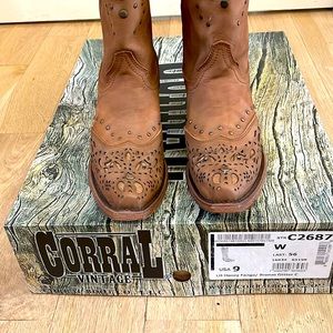 Corral vintage cowboy boots